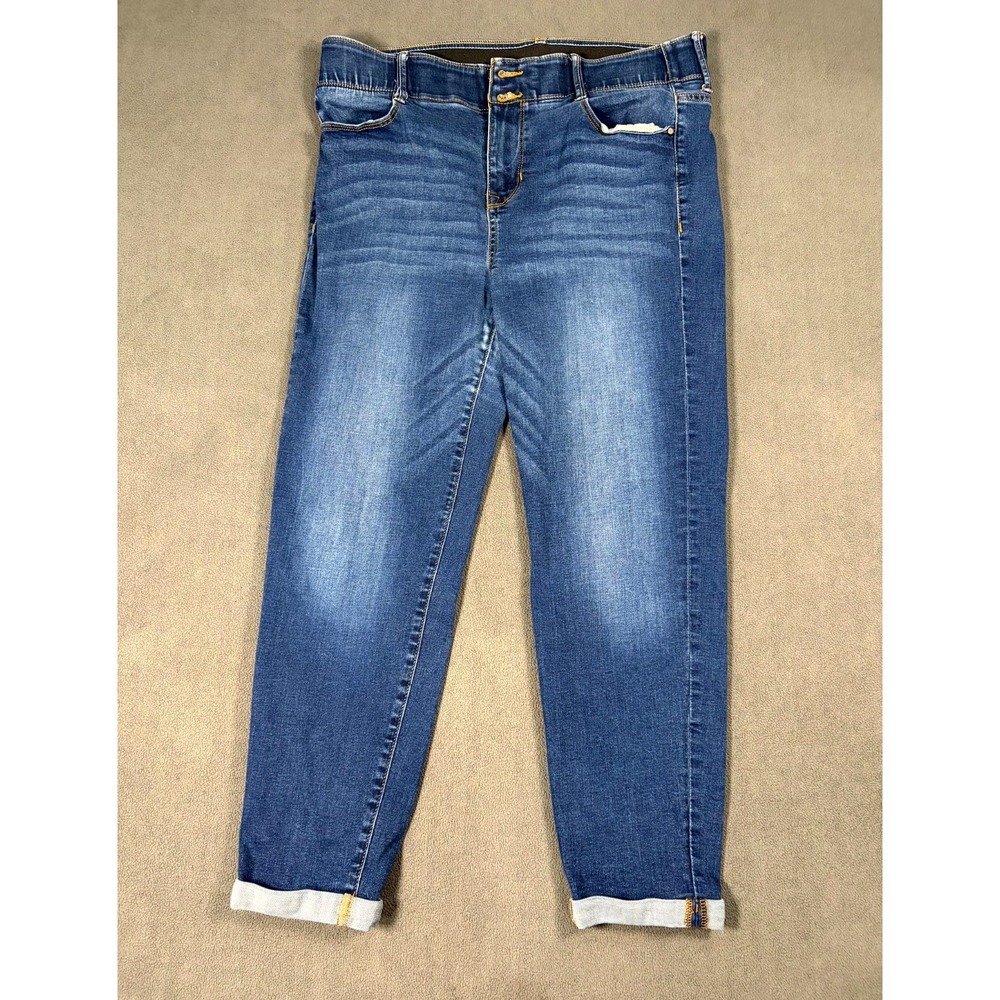 Apt 9 Capri Jeans Womens 16 Blue Whiskered Denim High Rise Cotton Stretch Cuffed